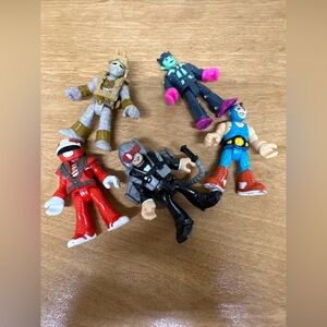 Imaginext Action Figures by Fisher-Price assorted lot of 5 figures. 3 inch tall